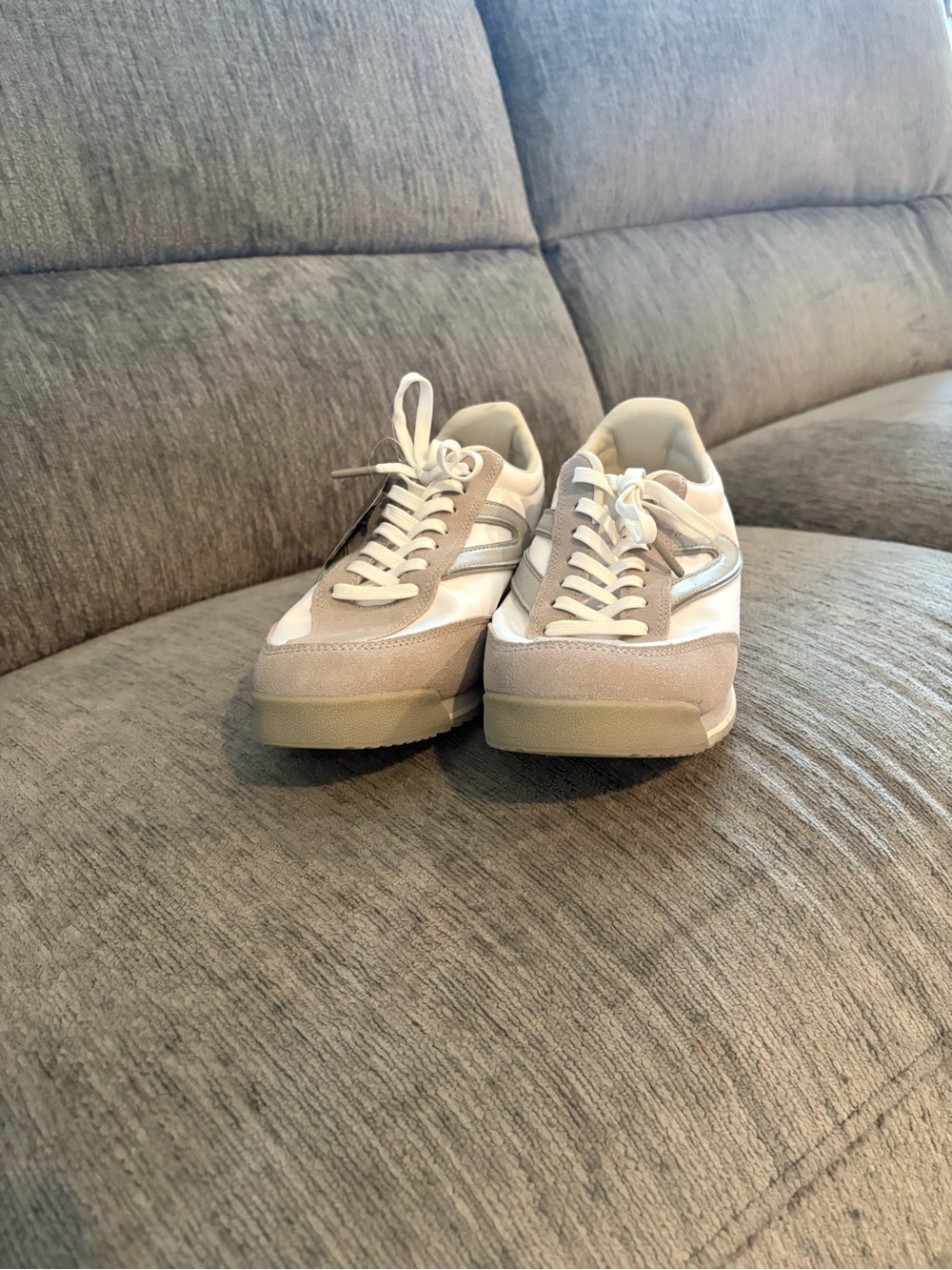 Tretorn Women's Hailey Gray and White Low-Profile Sneakers